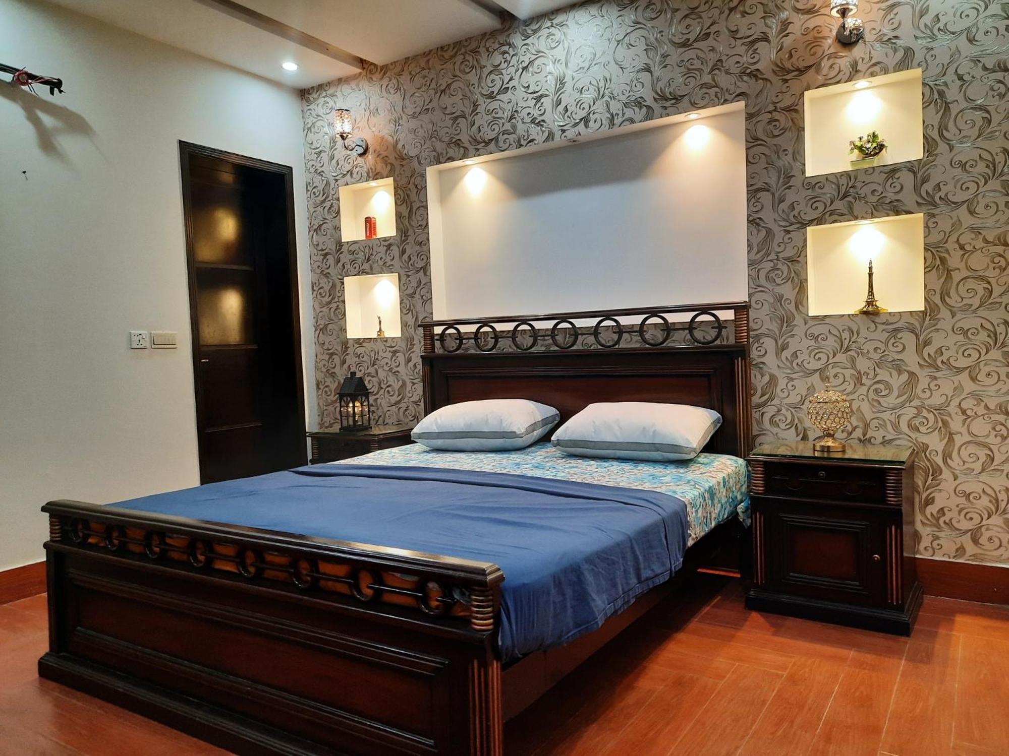 3 Bedroom Furnished Holiday Home Near Valencia Town, Lake City & Ring Road Лахор Екстер'єр фото