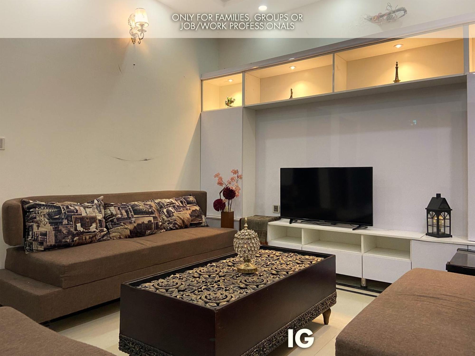 3 Bedroom Furnished Holiday Home Near Valencia Town, Lake City & Ring Road Лахор Екстер'єр фото