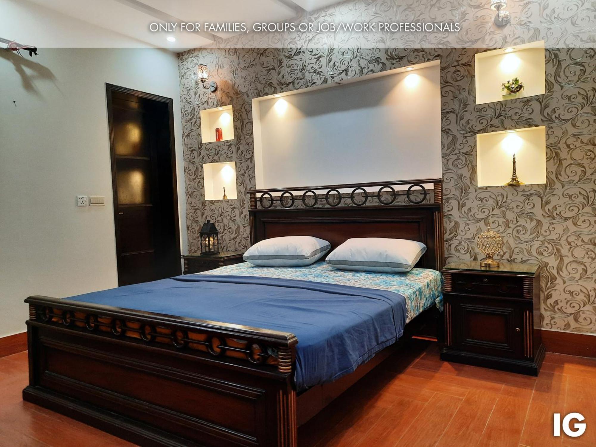 3 Bedroom Furnished Holiday Home Near Valencia Town, Lake City & Ring Road Лахор Екстер'єр фото