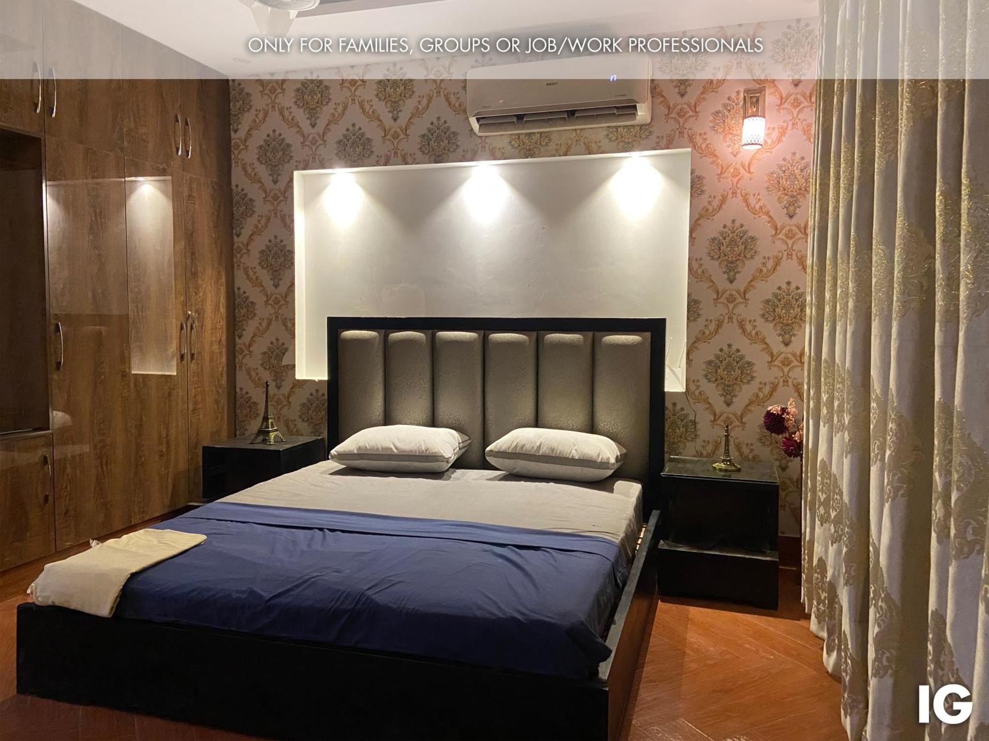 3 Bedroom Furnished Holiday Home Near Valencia Town, Lake City & Ring Road Лахор Екстер'єр фото